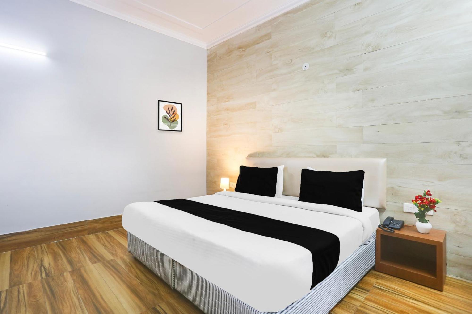 Super Collection O Bhiwadi Hotel Екстериор снимка