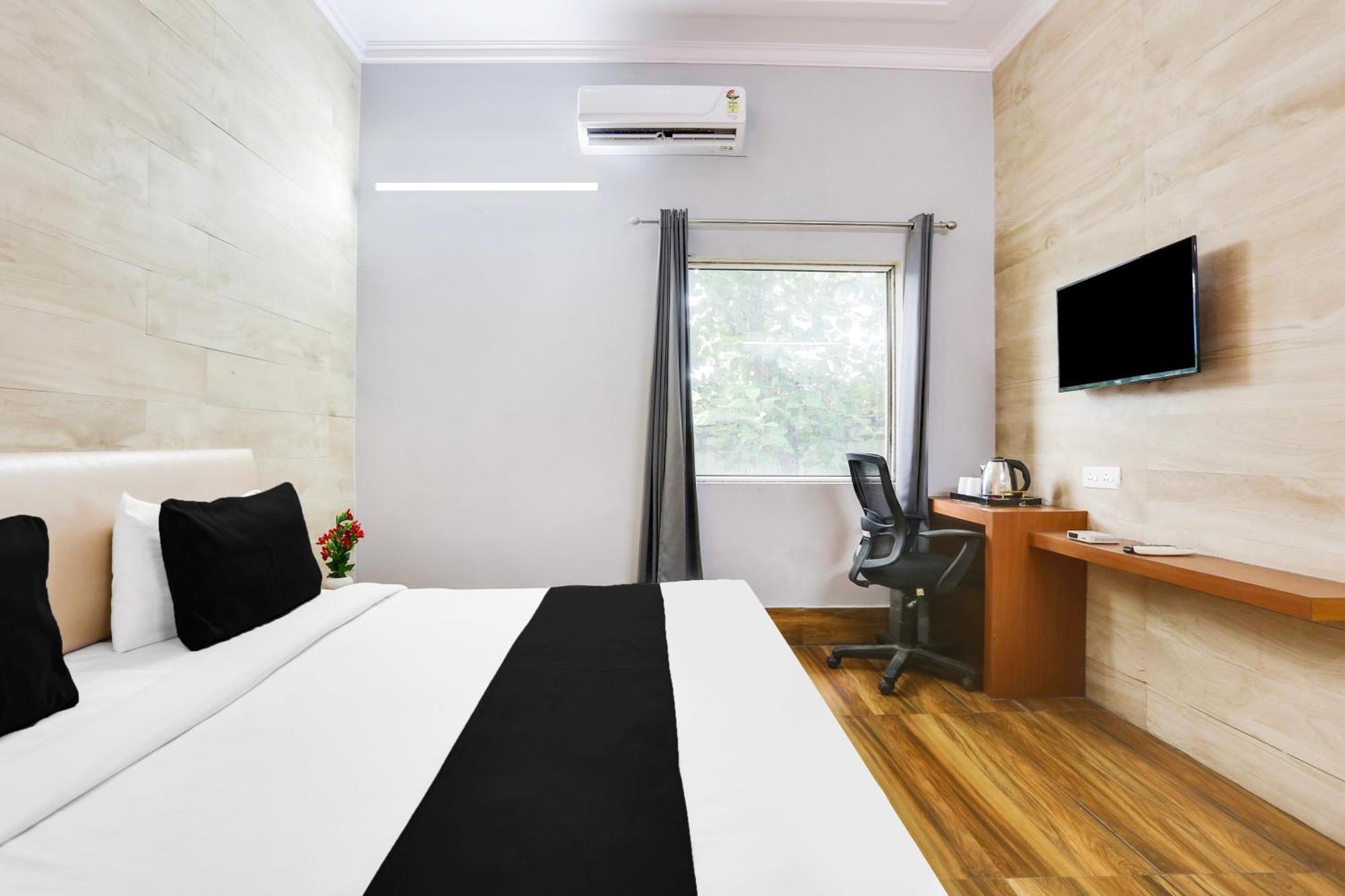 Super Collection O Bhiwadi Hotel Екстериор снимка