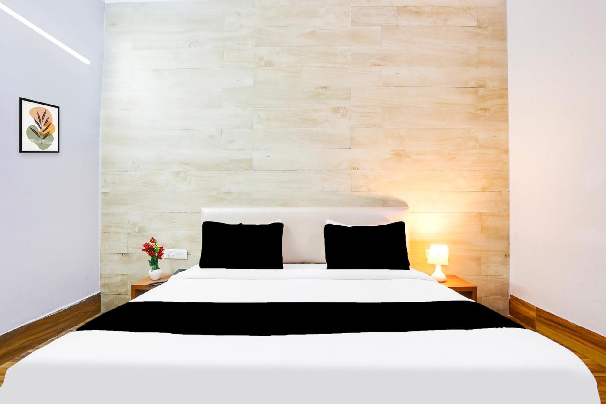 Super Collection O Bhiwadi Hotel Екстериор снимка