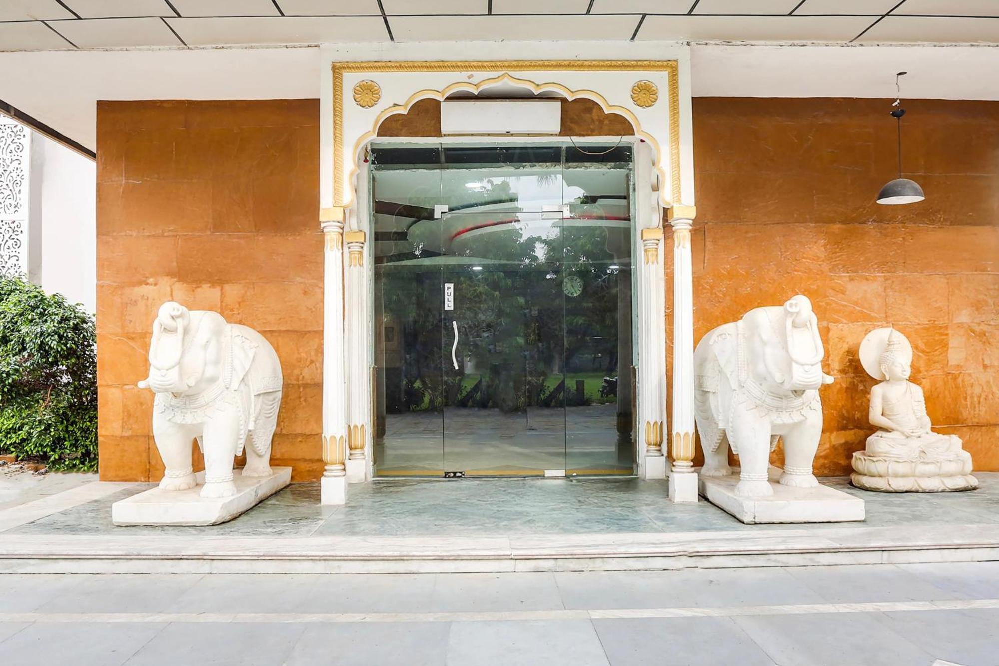 Super Collection O Bhiwadi Hotel Екстериор снимка